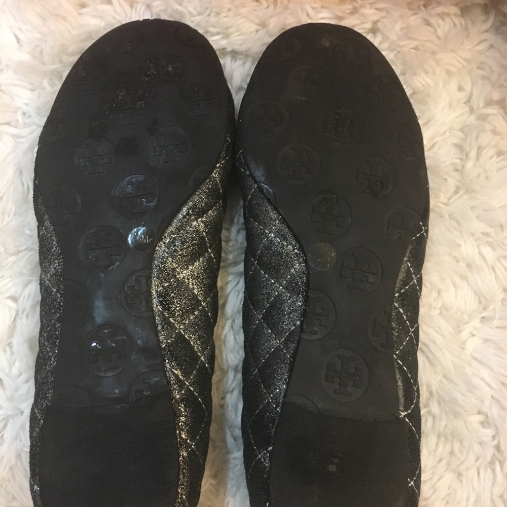 Tory Burch quilted glitter black/silver flats - Picture 7 of 8